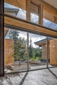 20200819 as bw barb 028 200x300