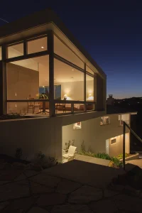 1 OAKSPARK NIGHTCORNER 200x300