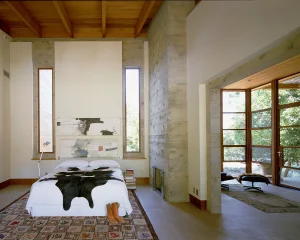 33 Sherman GrantMudford Photo 06 Master Bed 300x240